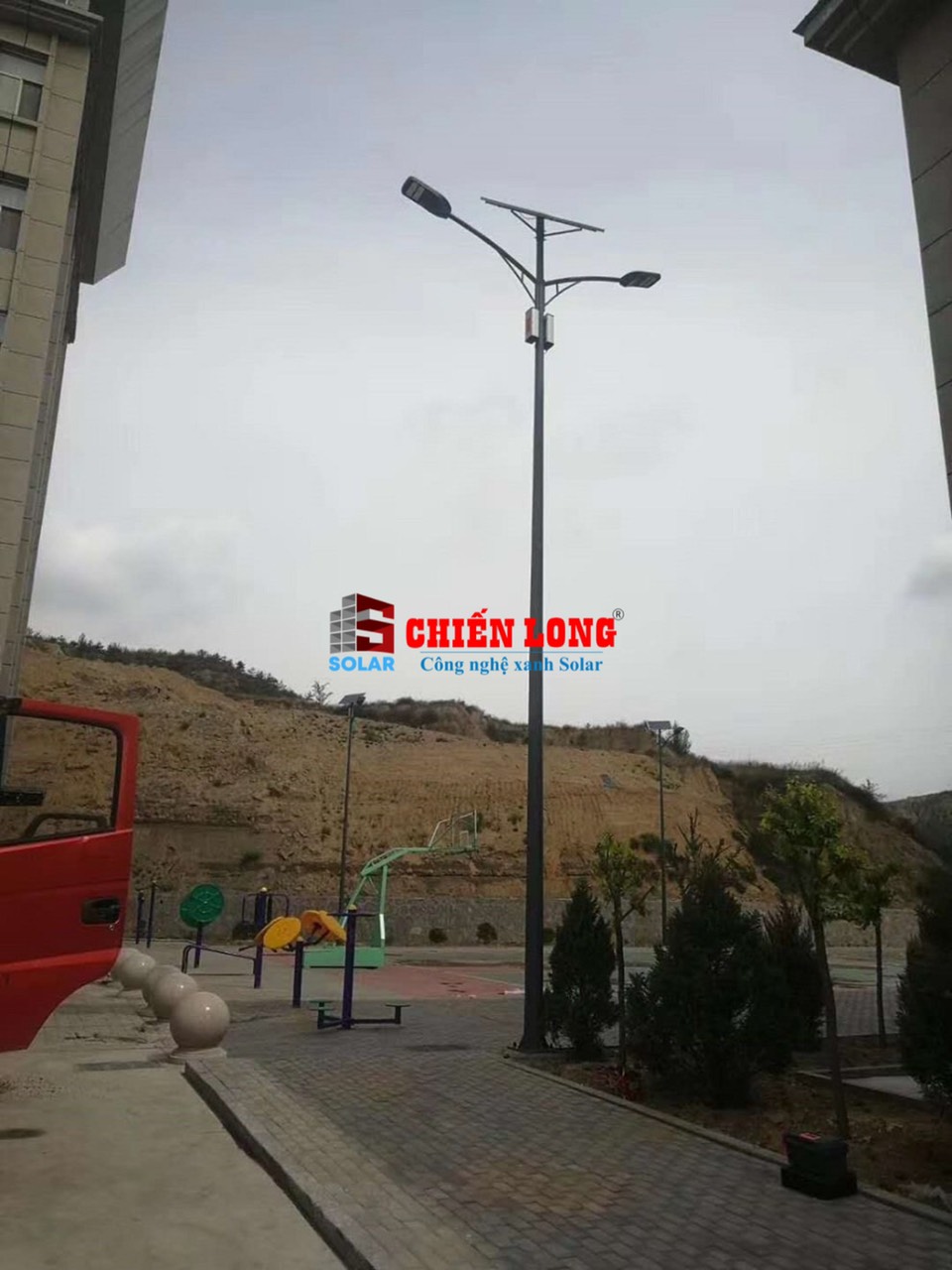 den-nang-luong-mat-troi-conco-120w