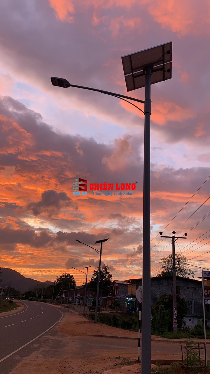 den-nang-luong-tu-mat-troi-conco-80w den-nang-luong-tu-mat-troi-conco-80w