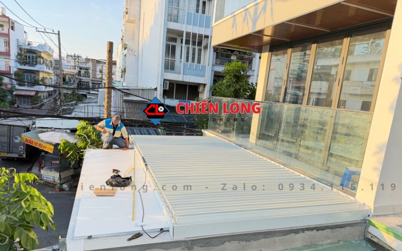 he mai nhom che nang mua san truoc nha