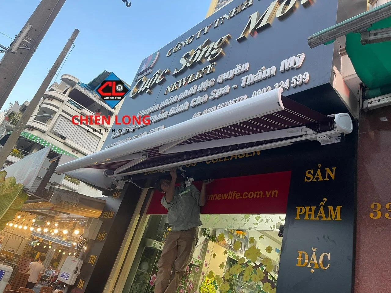 Mái hiên che nắng tự động