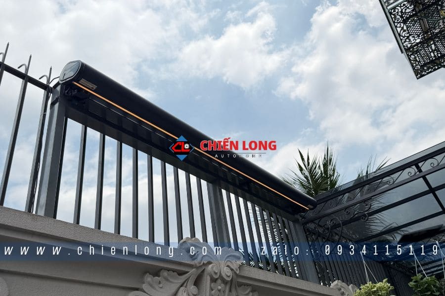 mái hiên acrylic chống thấm