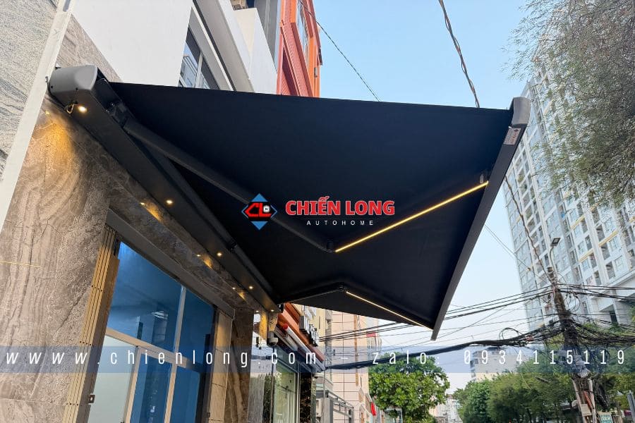 công trình mái hiên tự động tại quận 4 TPHCM