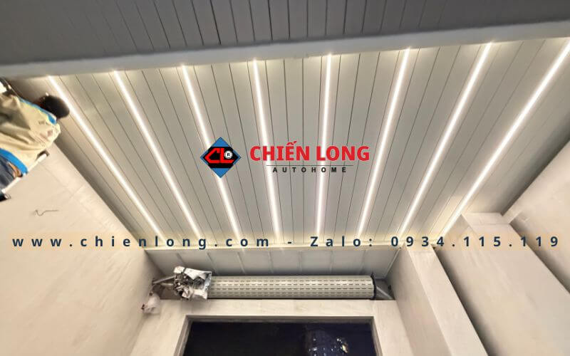 giếng trời có cảm biến mưa