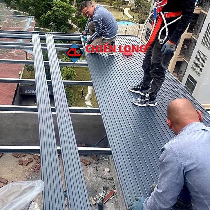 Thi công mái lợp hợp kim nhôm