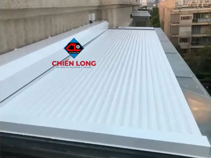 Mái nhôm cuốn tự động