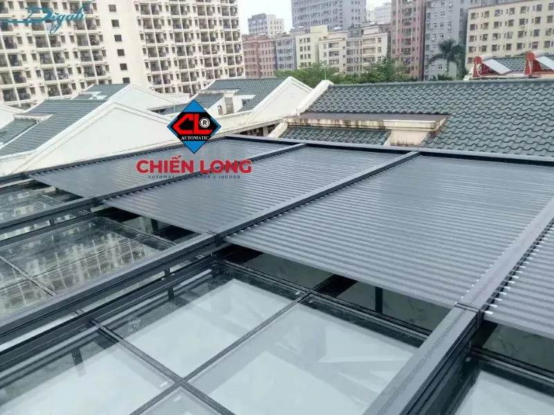 Mái nhôm cuốn tự động