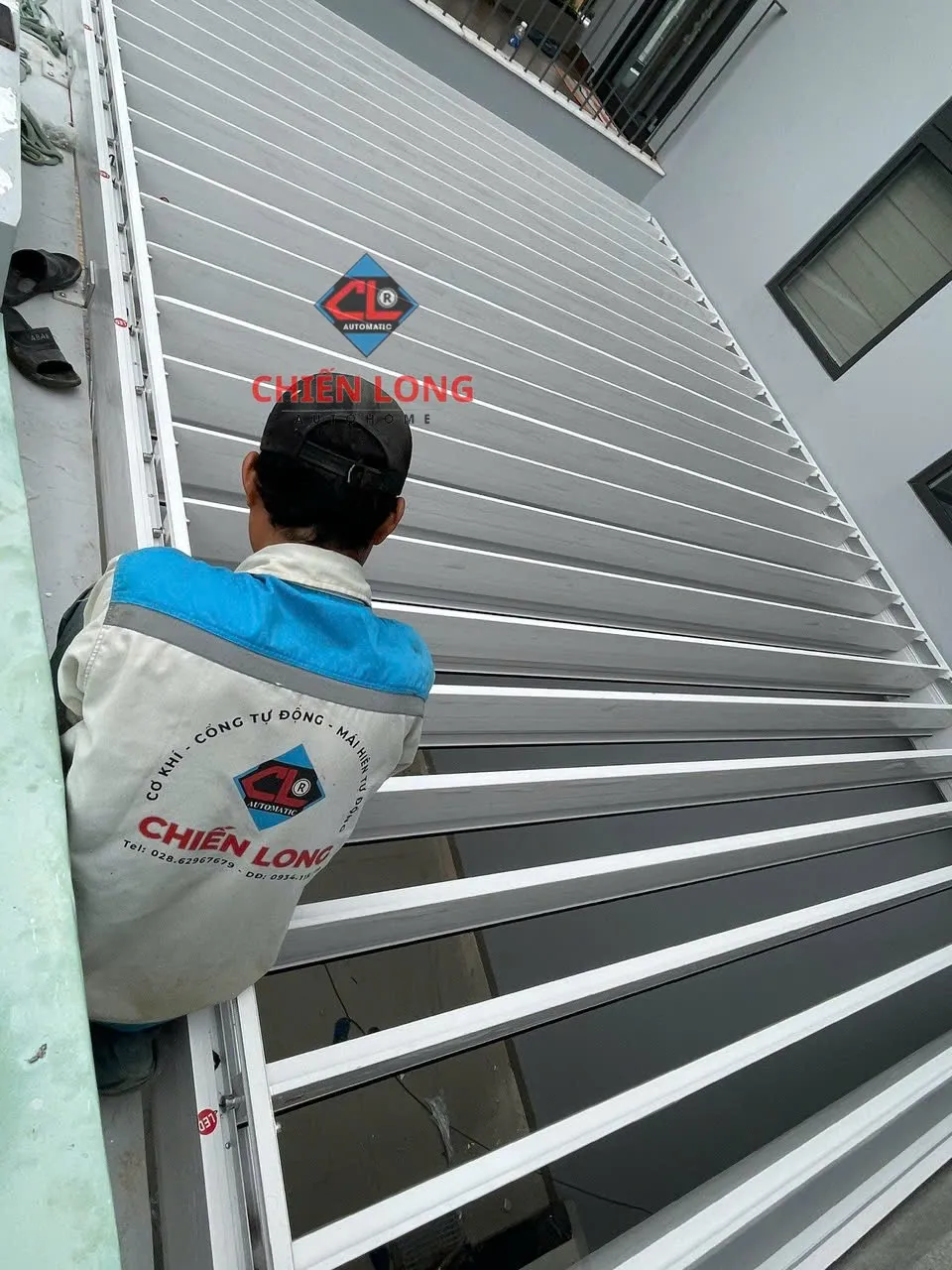 Mái nhôm xếp tự động