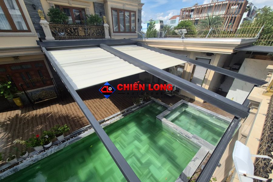 Mái xếp khung nhôm PVC tự động che nắng mưa sân thượng