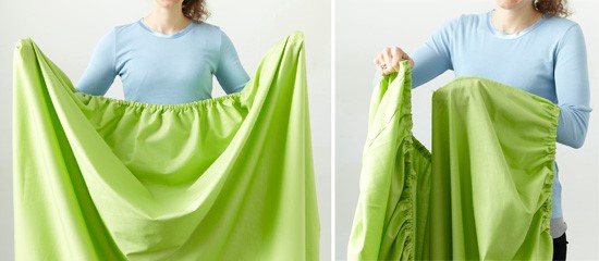 Cách gấp chăn ga bước 2