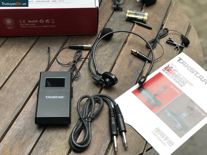 Micro gài tai không dây UHF Takstar  TS-7210P.-7