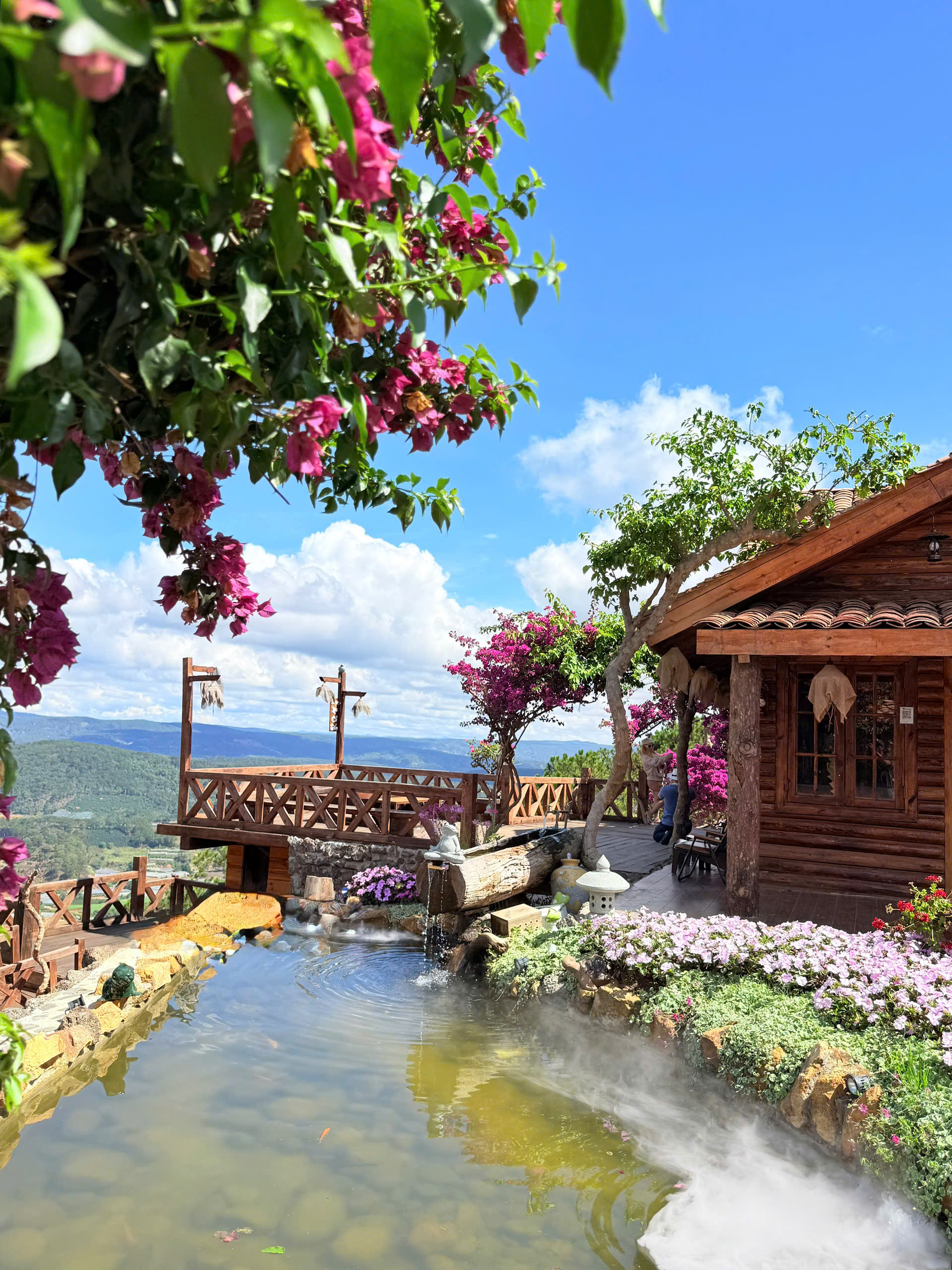 Tour 1 Ngày Khám Phá Tứ Phương