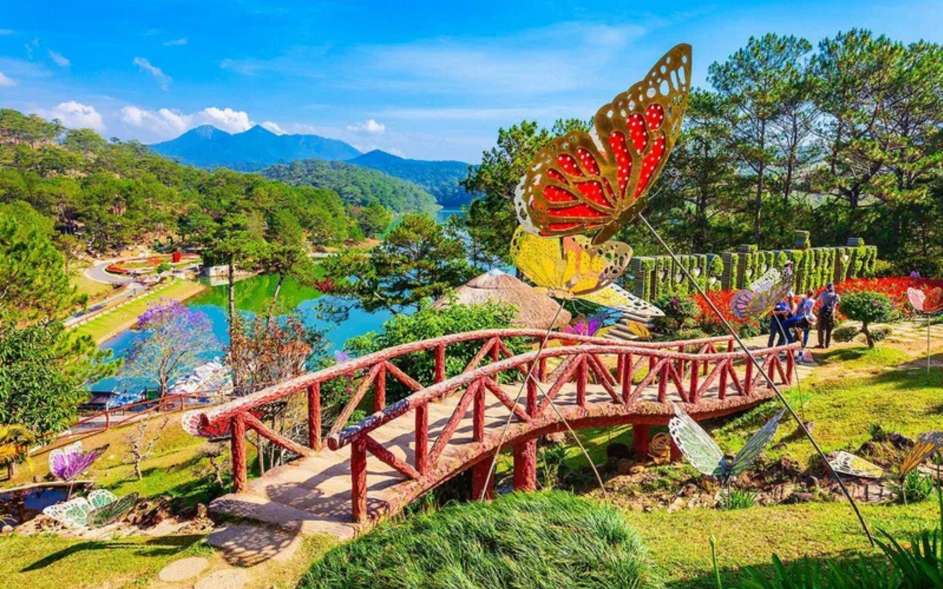 Đà Lạt THÁC NƯỚC VÀ TÌNH YÊU