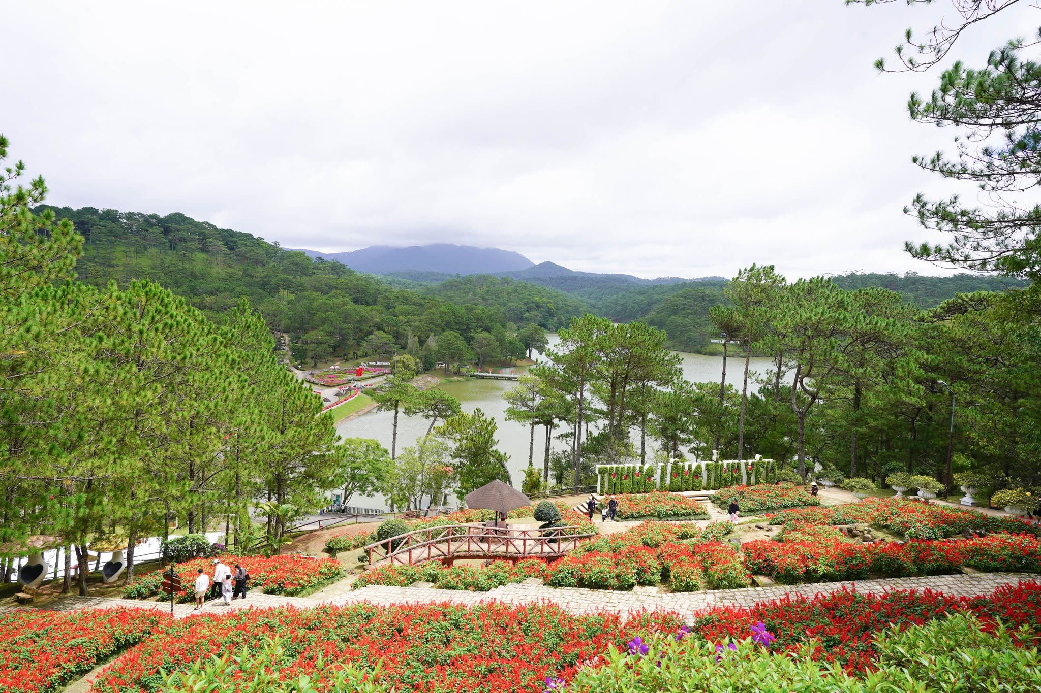 Tour 1 Ngày Địa Điểm Đặc Sắc