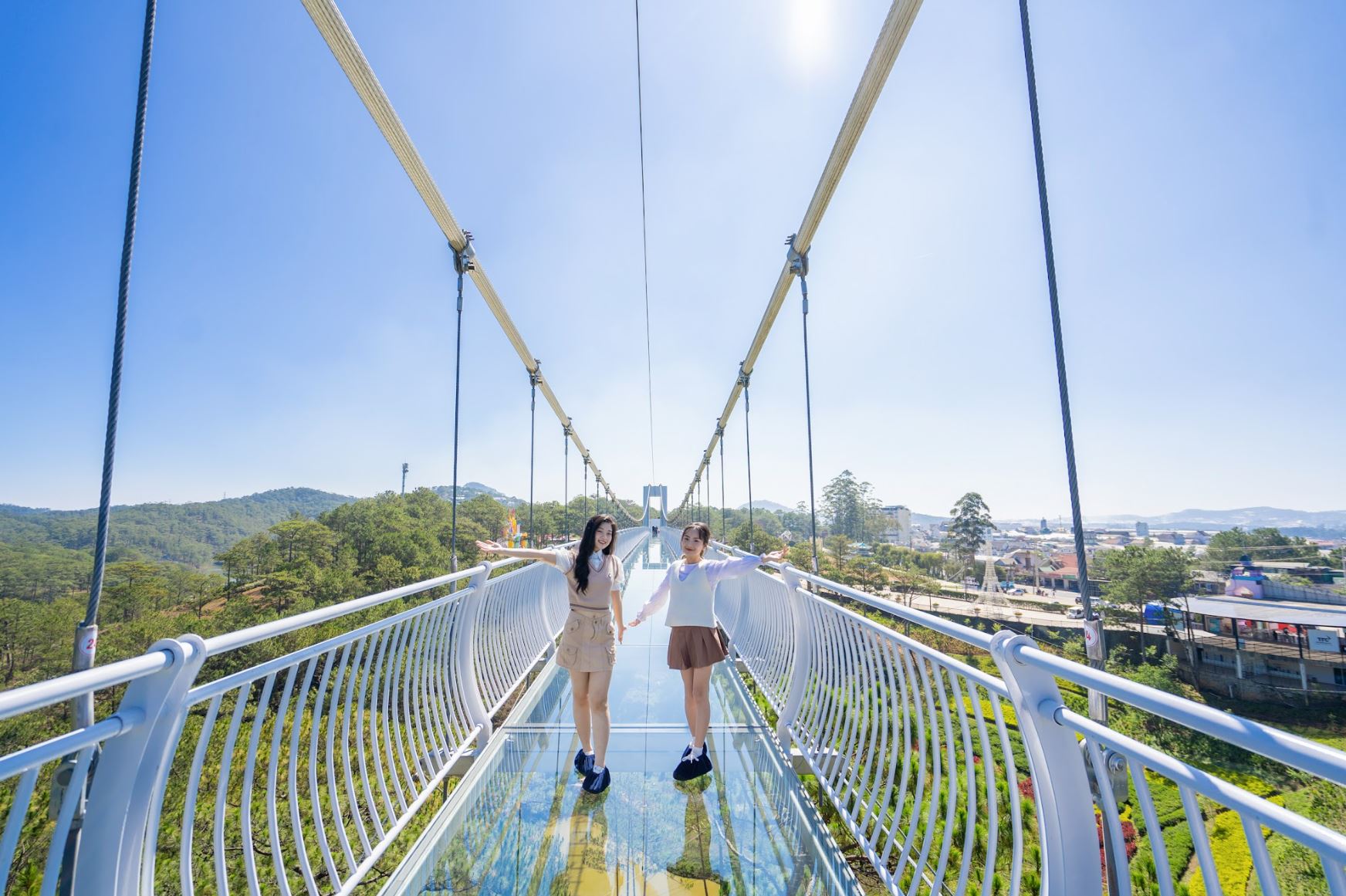 Tour 2N1D Quẩy Cuồng Nhiệt Chơi Thả Ga