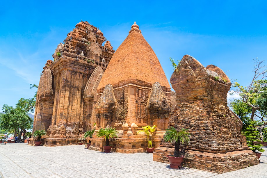 Tour 5N4D Chơi Thả Ga Biển Và Núi Rừng