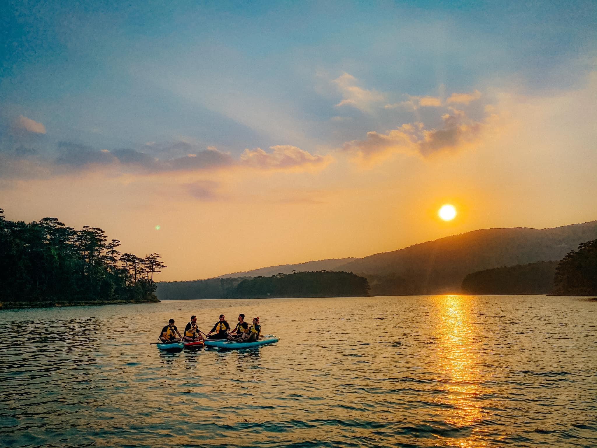 Tour 2N1D Tâm Chạm Mây Tay Chạm Thông
