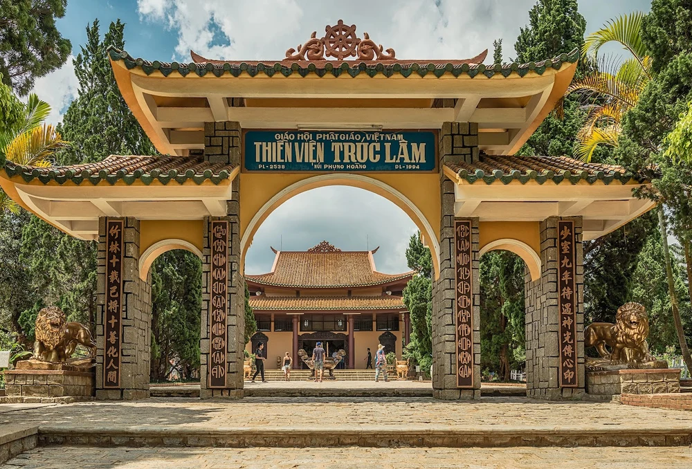Tour 2 Ngày 1 Đêm Tham Quan và Check-in