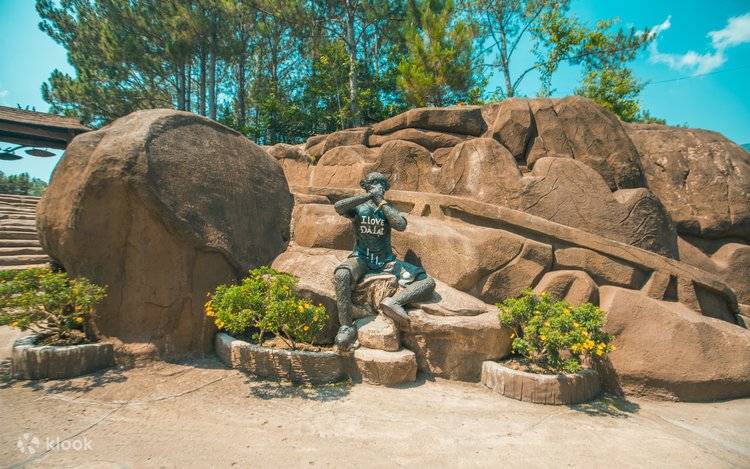 Tour 1 Ngày Khám Phá Tứ Phương