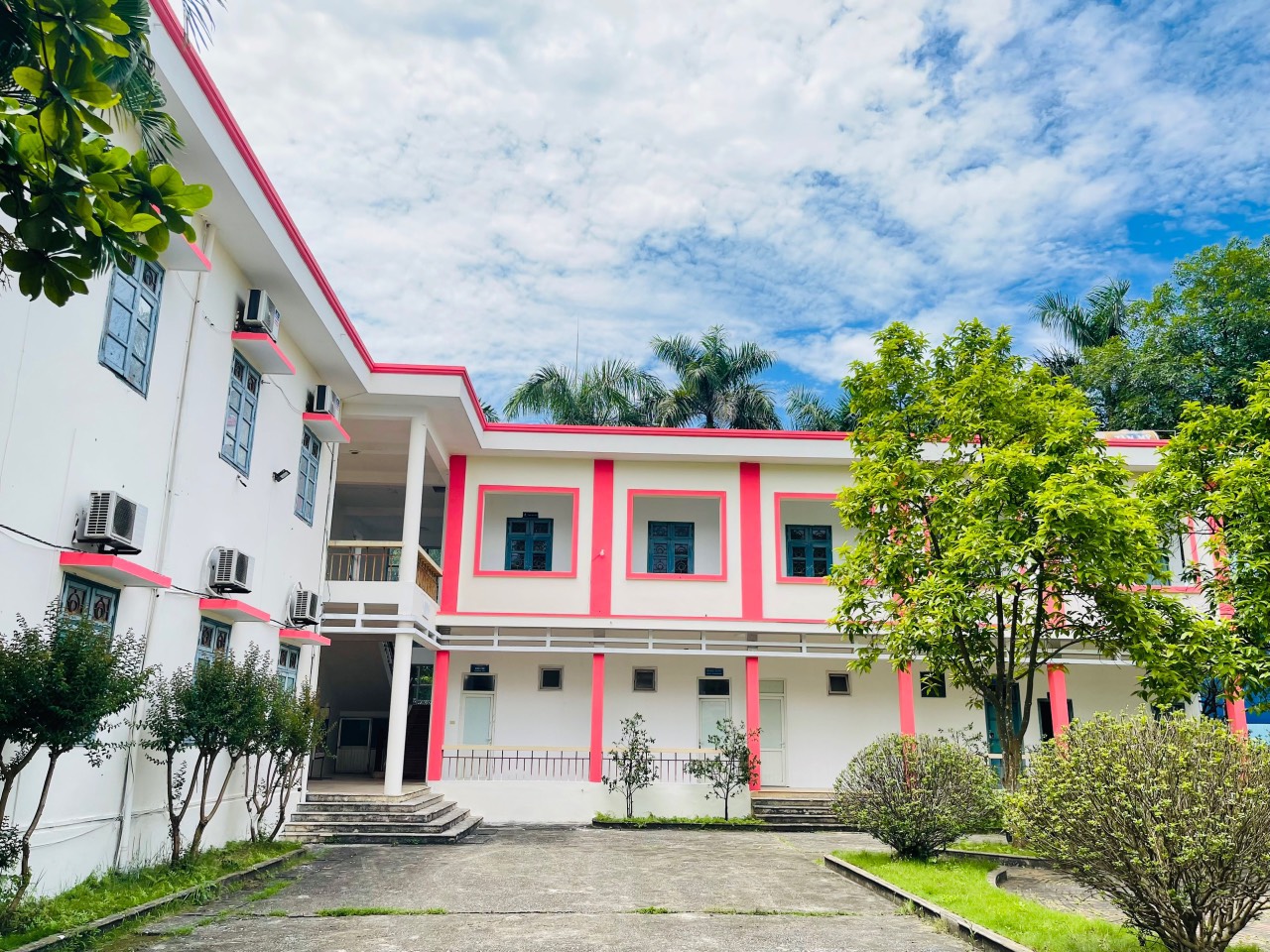 THÔNG BÁO TUYỂN SINH CAO ĐẲNG NGOẠI NGỮ HÀ NỘI