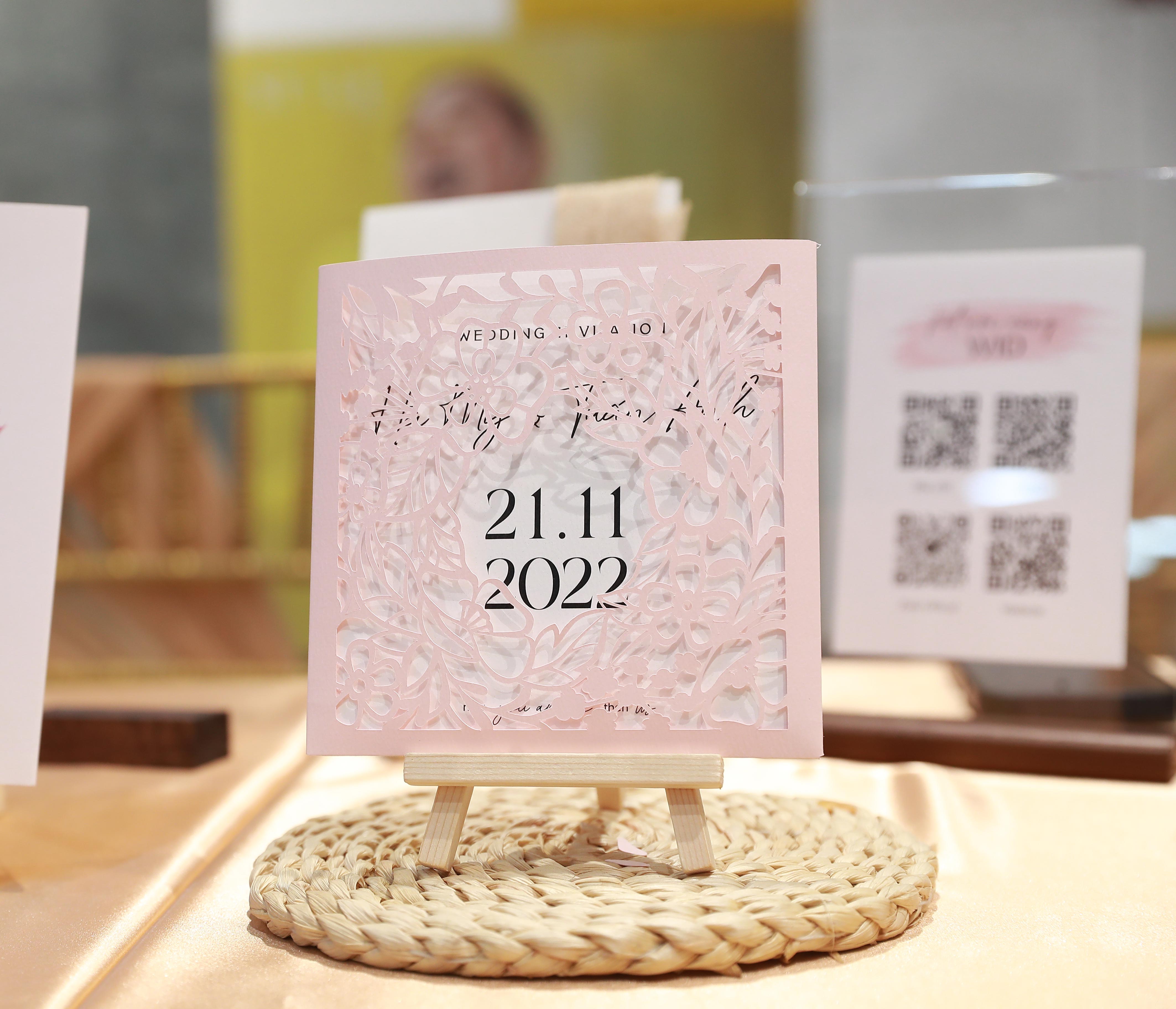 Thiệp cưới laser cut – Khi đường nét trở thành nghệ thuật trong thiệp cưới