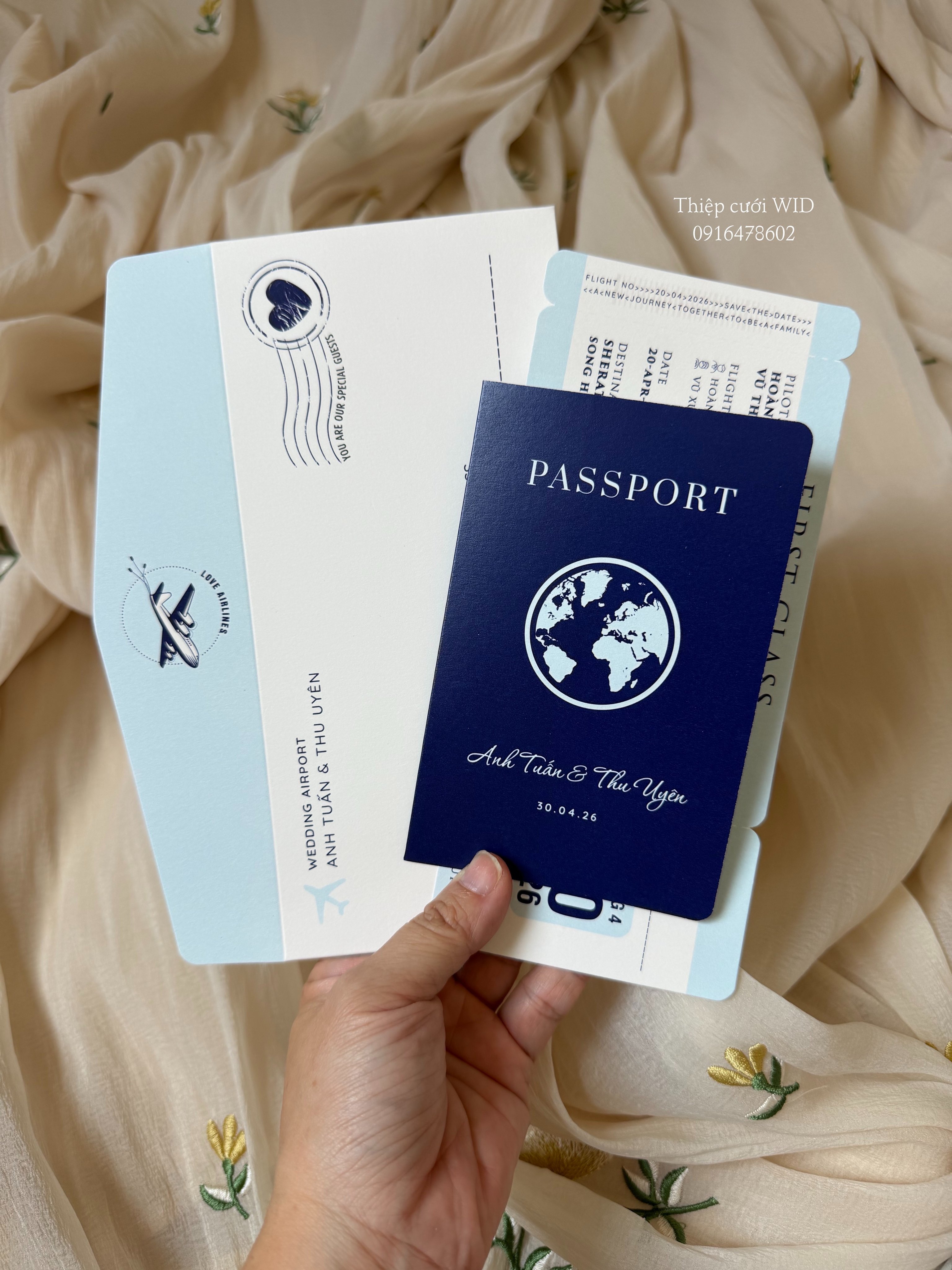 Passport xanh dương