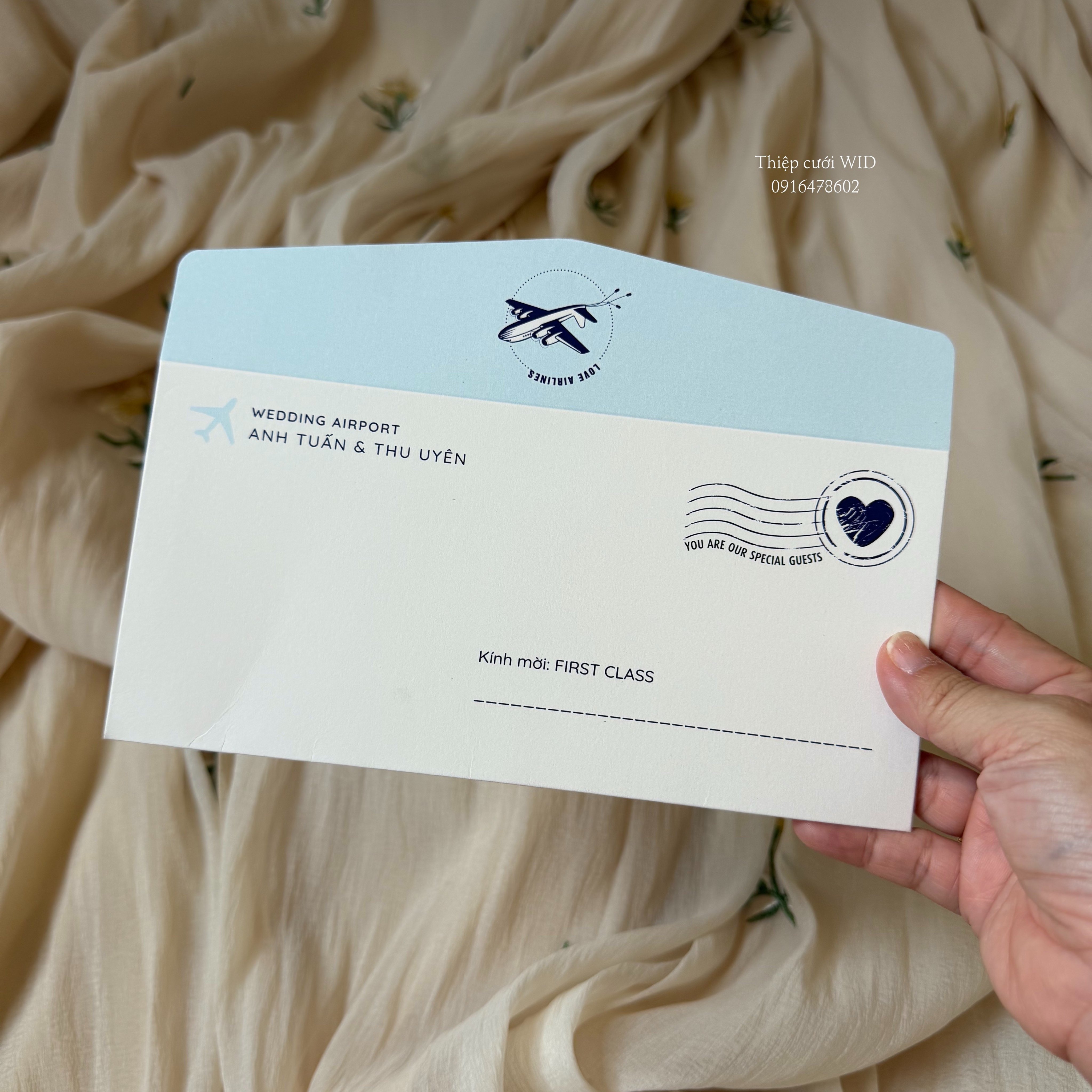 Passport xanh dương