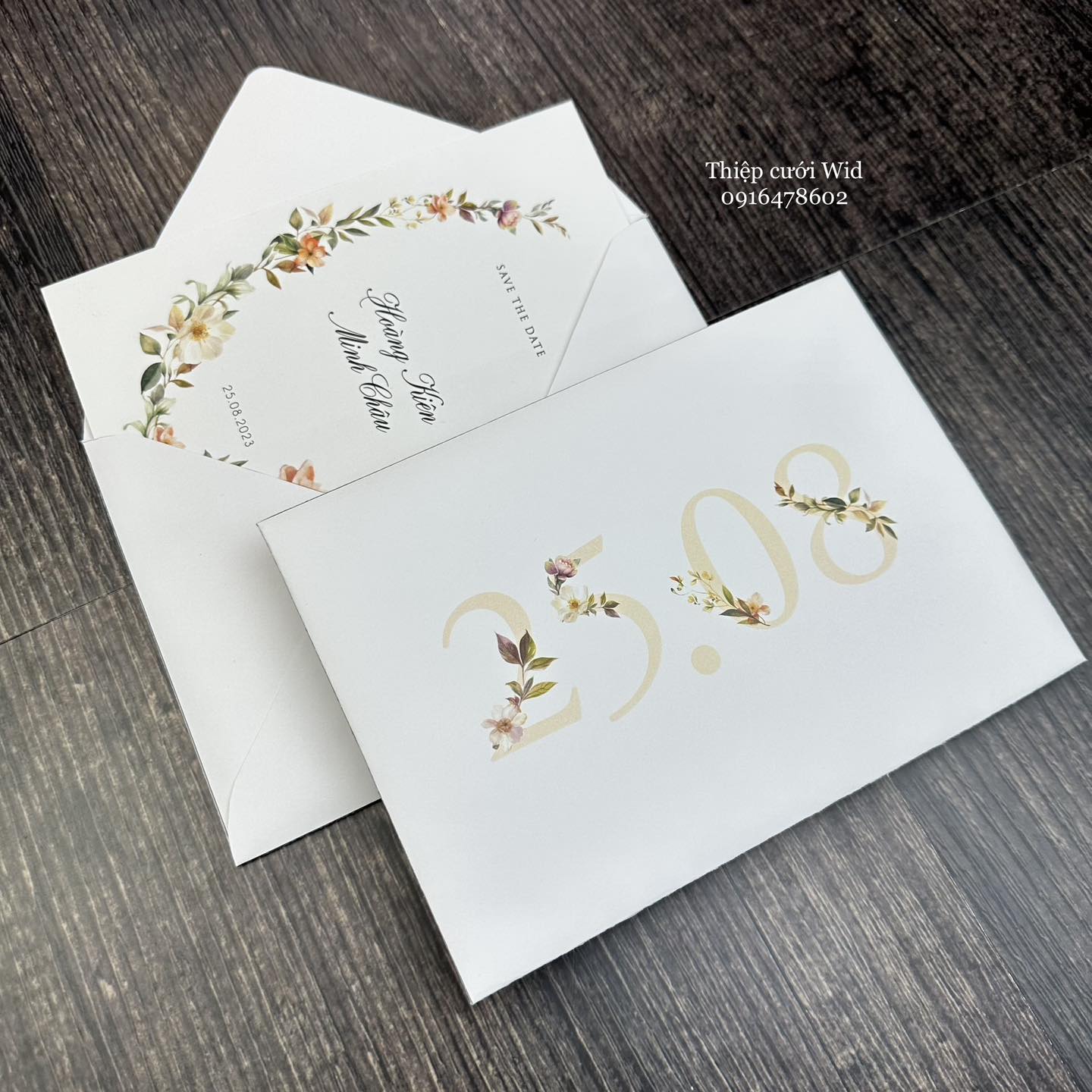 PB 399 - Thiệp hoa nhí cam vàng, hiện đại