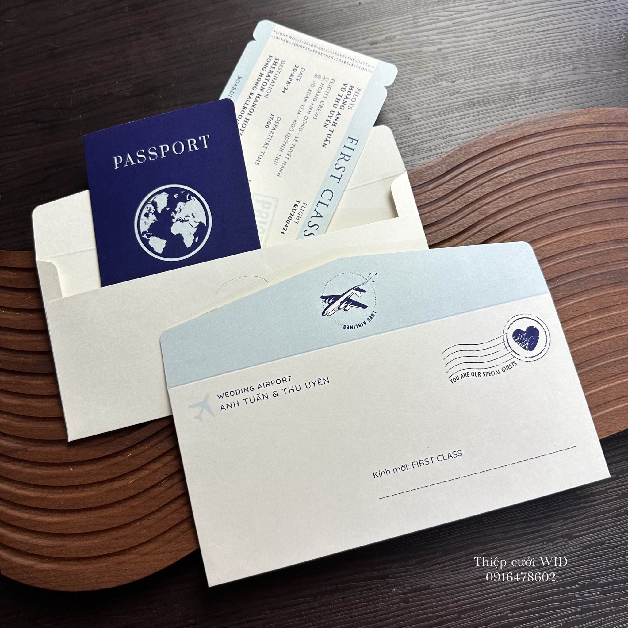 Passport xanh dương