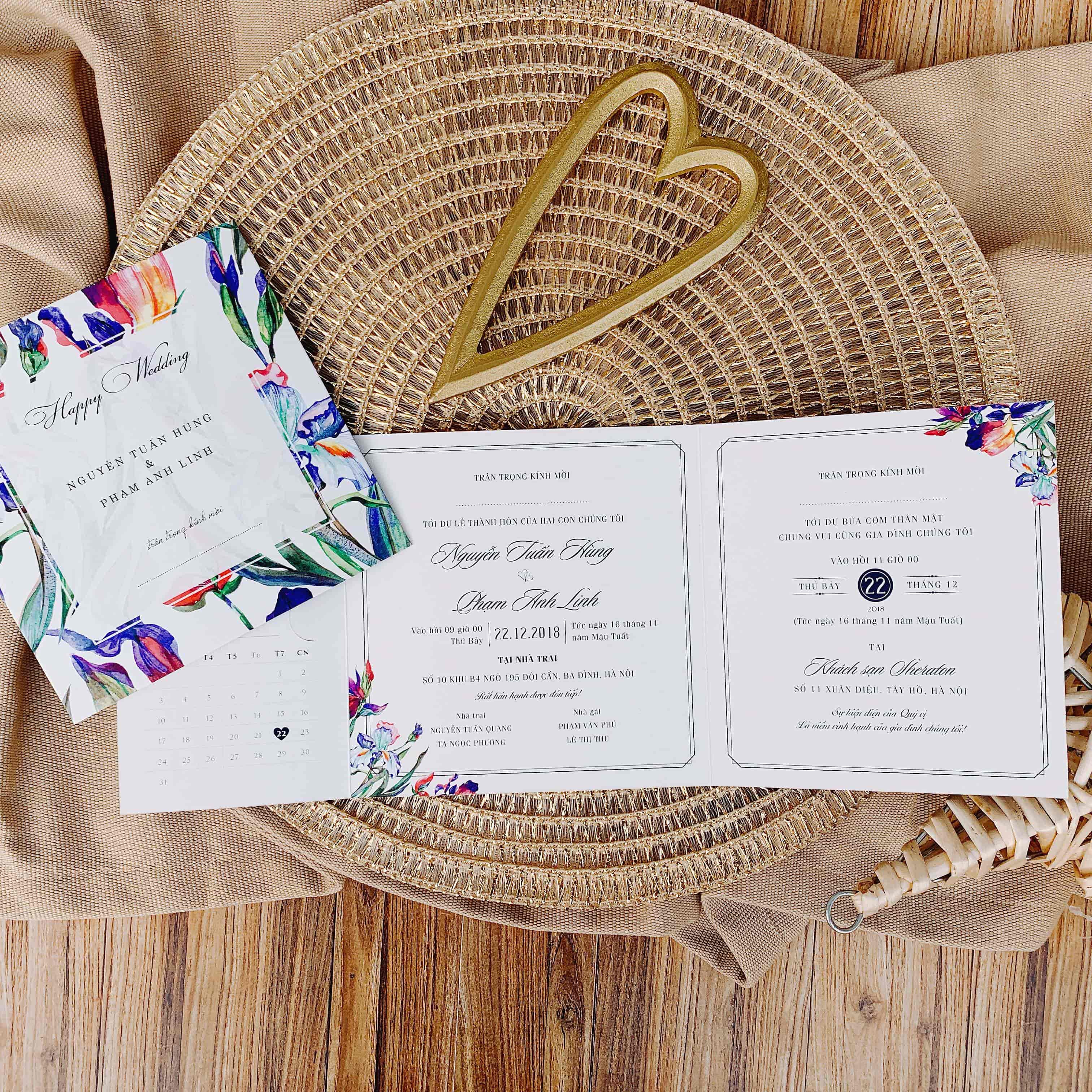 138 Vuông - Thiệp họa tiết hoa màu nước loang