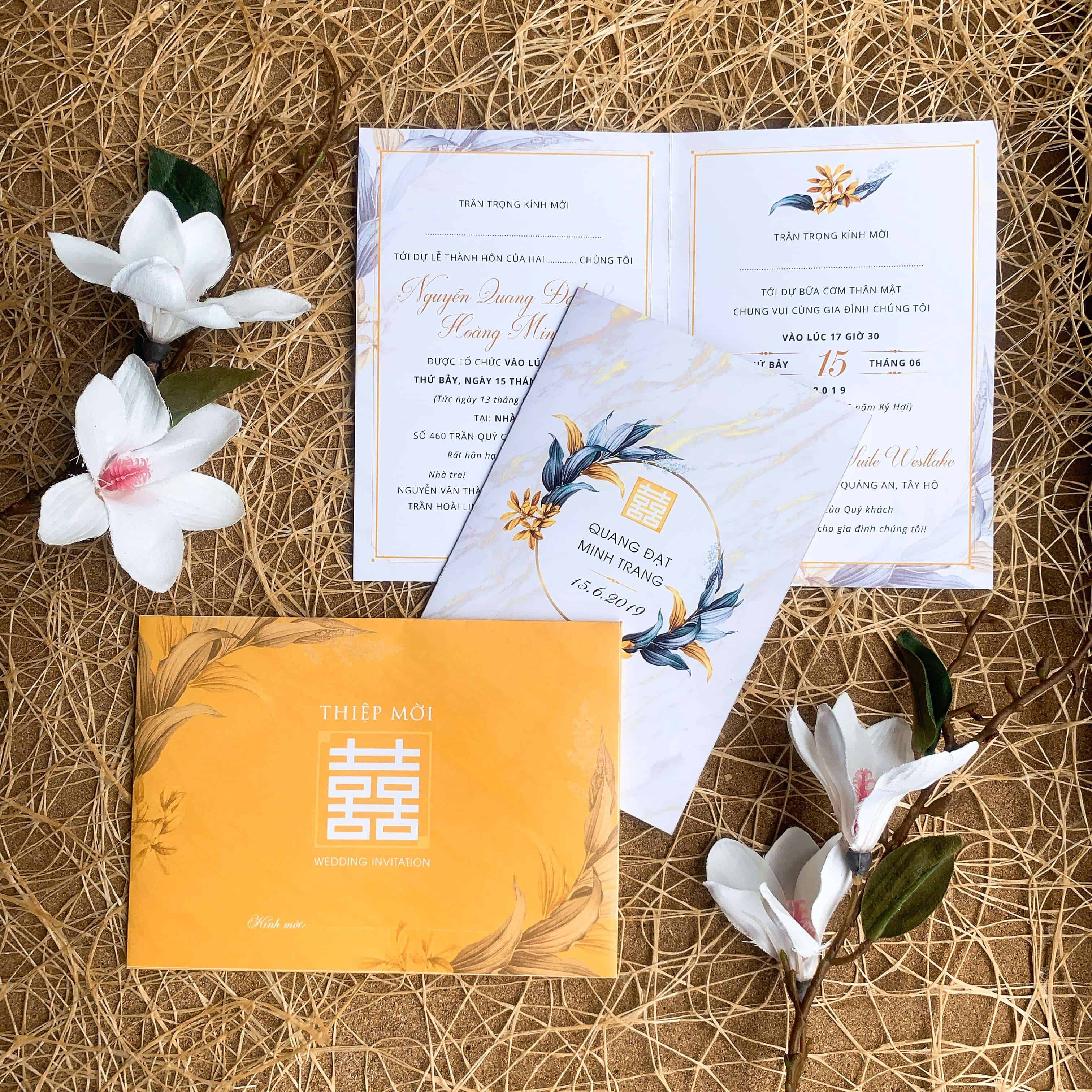 PB 074 - Thiệp hiện đại nền vân đá loang