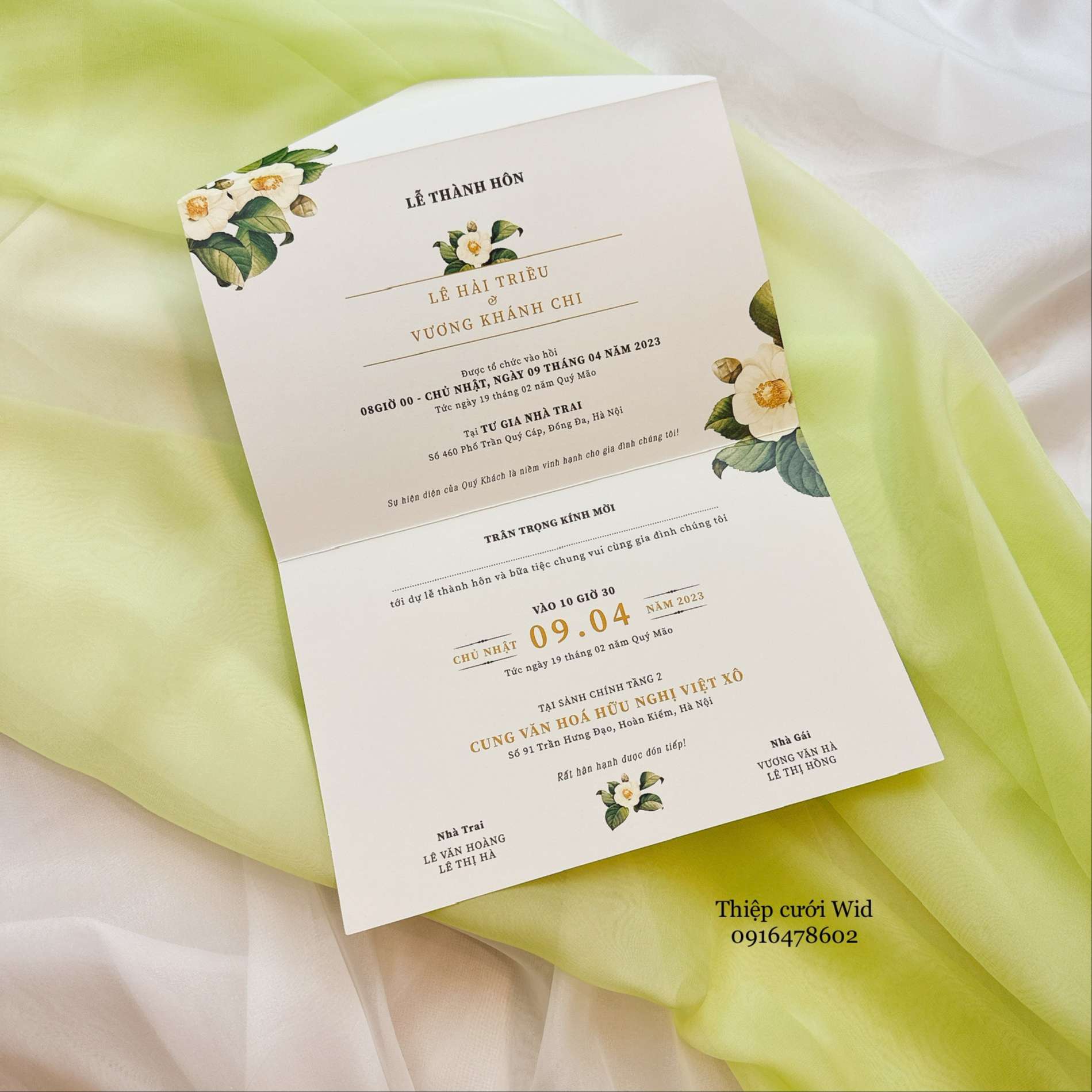 381 CN - Sắc lá xanh kết hợp hoa nổi bật