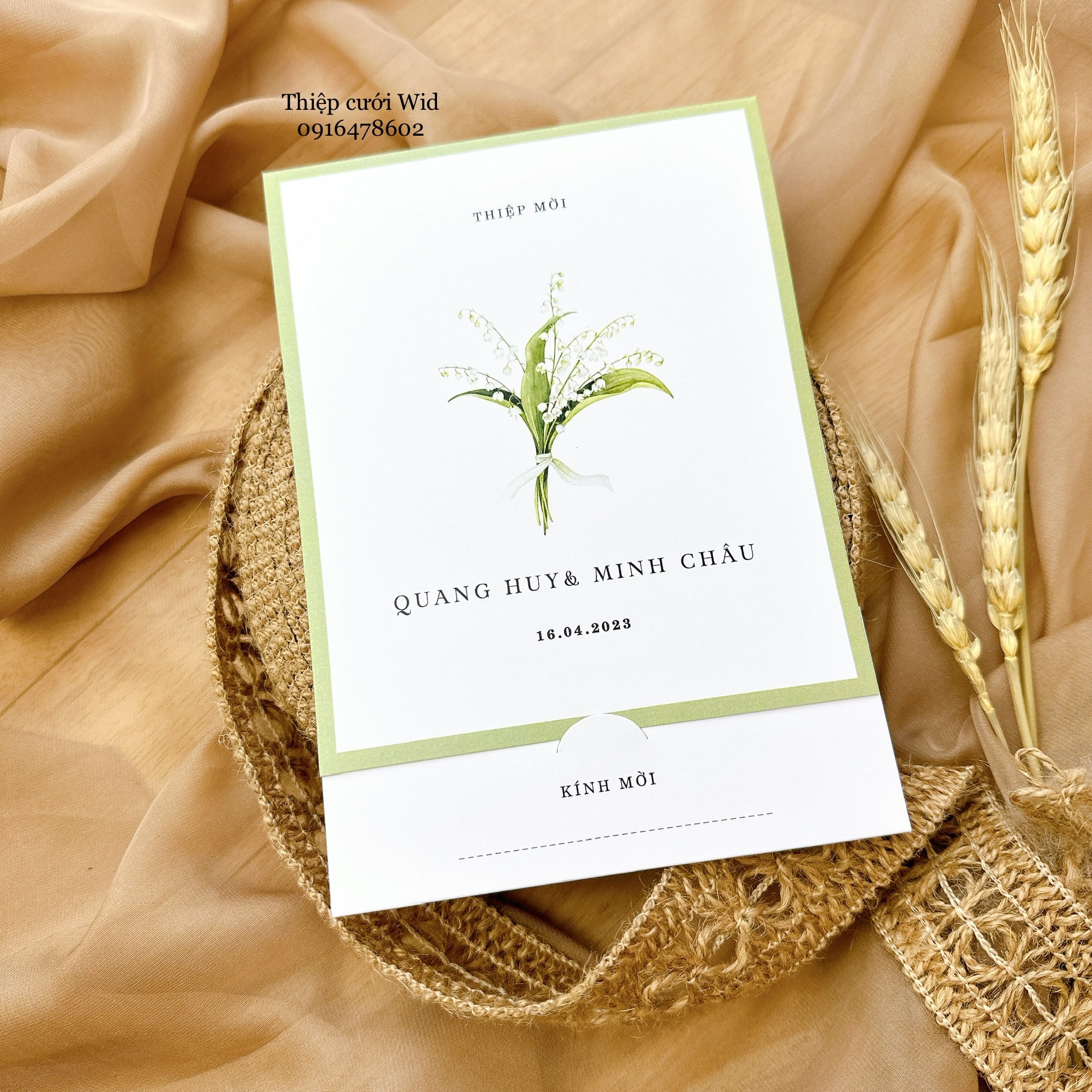 May 386 - Thiệp hoa linh lan xanh nhẹ nhàng có giấy can