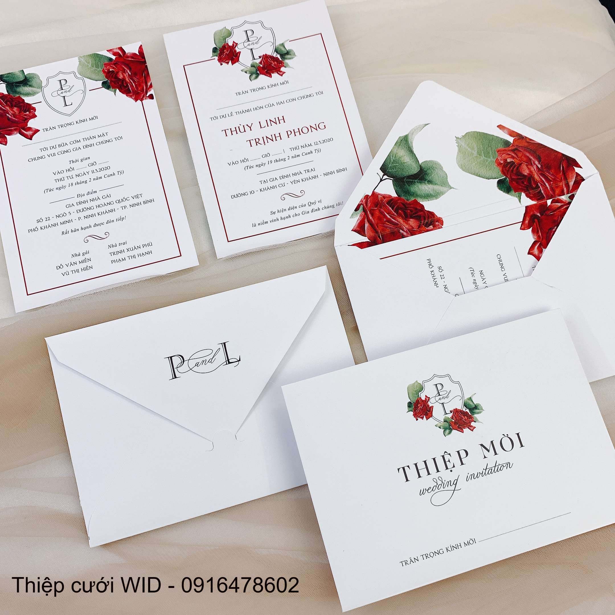 PB 242 - Thiệp Hoa Hồng Đỏ sang trọng, tinh tế