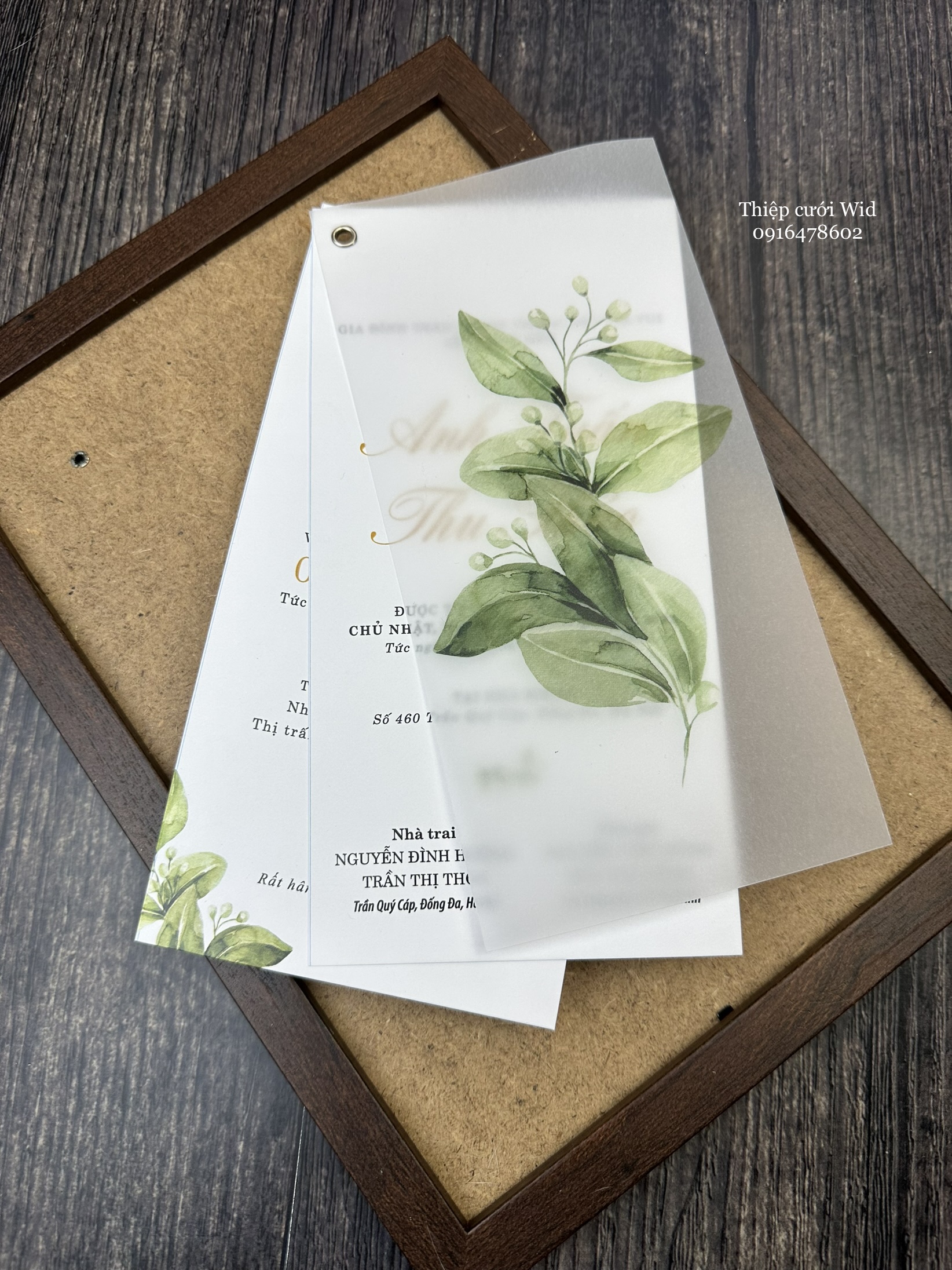 3 lá 395 - Thiệp hoa trắng lá xanh nhẹ nhàng