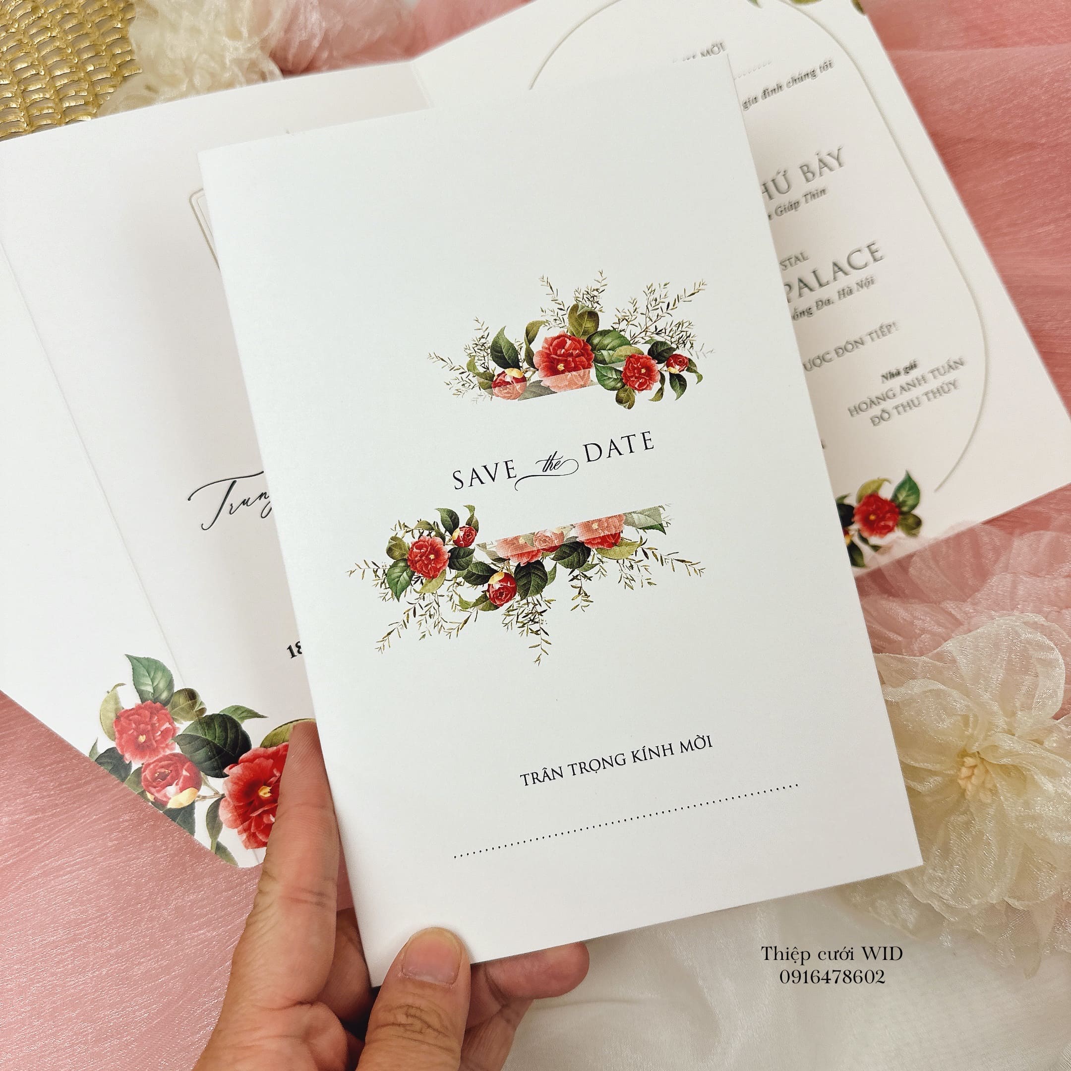 418 CN - Thiệp hoa sắc đỏ nổi bật, sang trọng