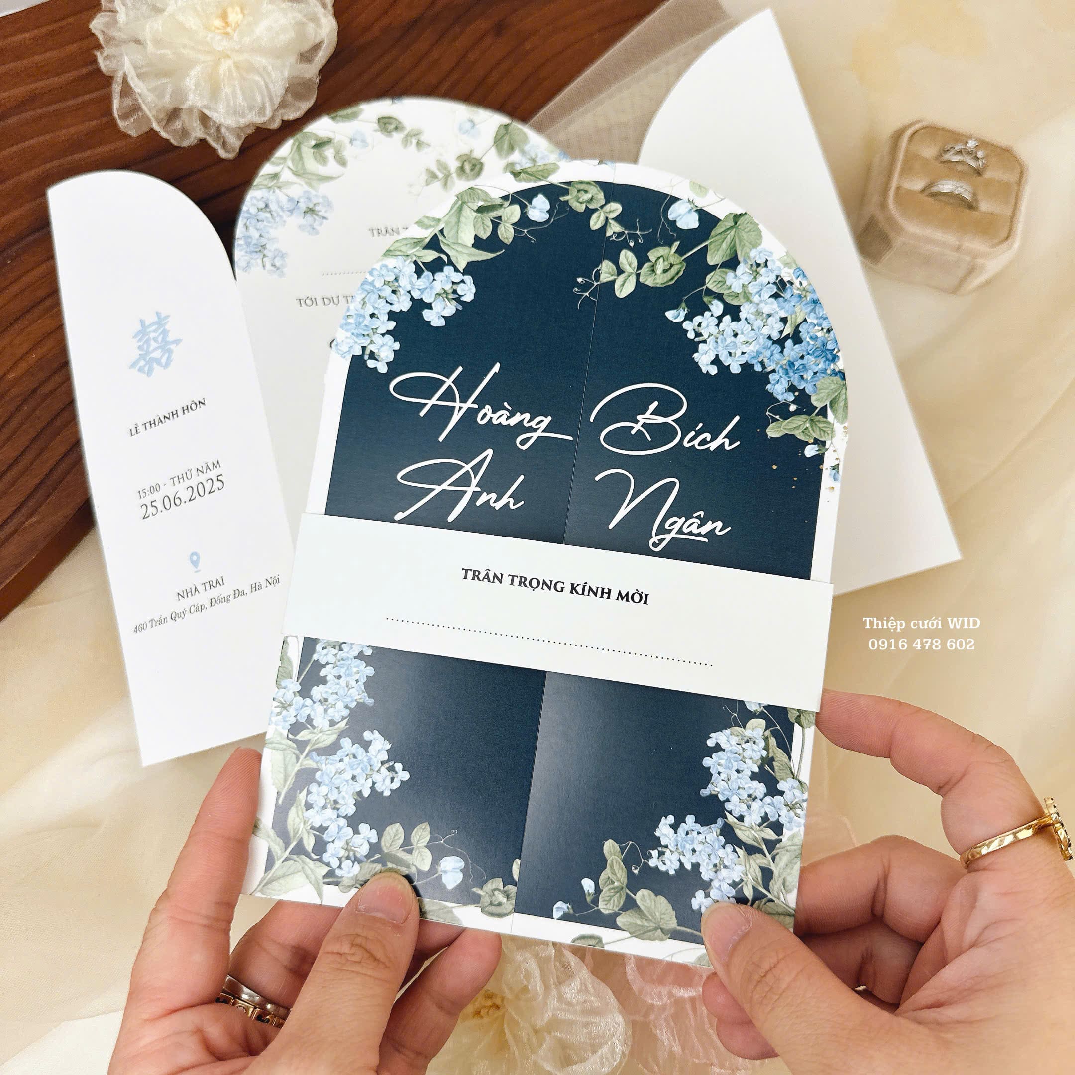 Oval 479 cửa sổ - Hoa Cẩm Tú Cầu