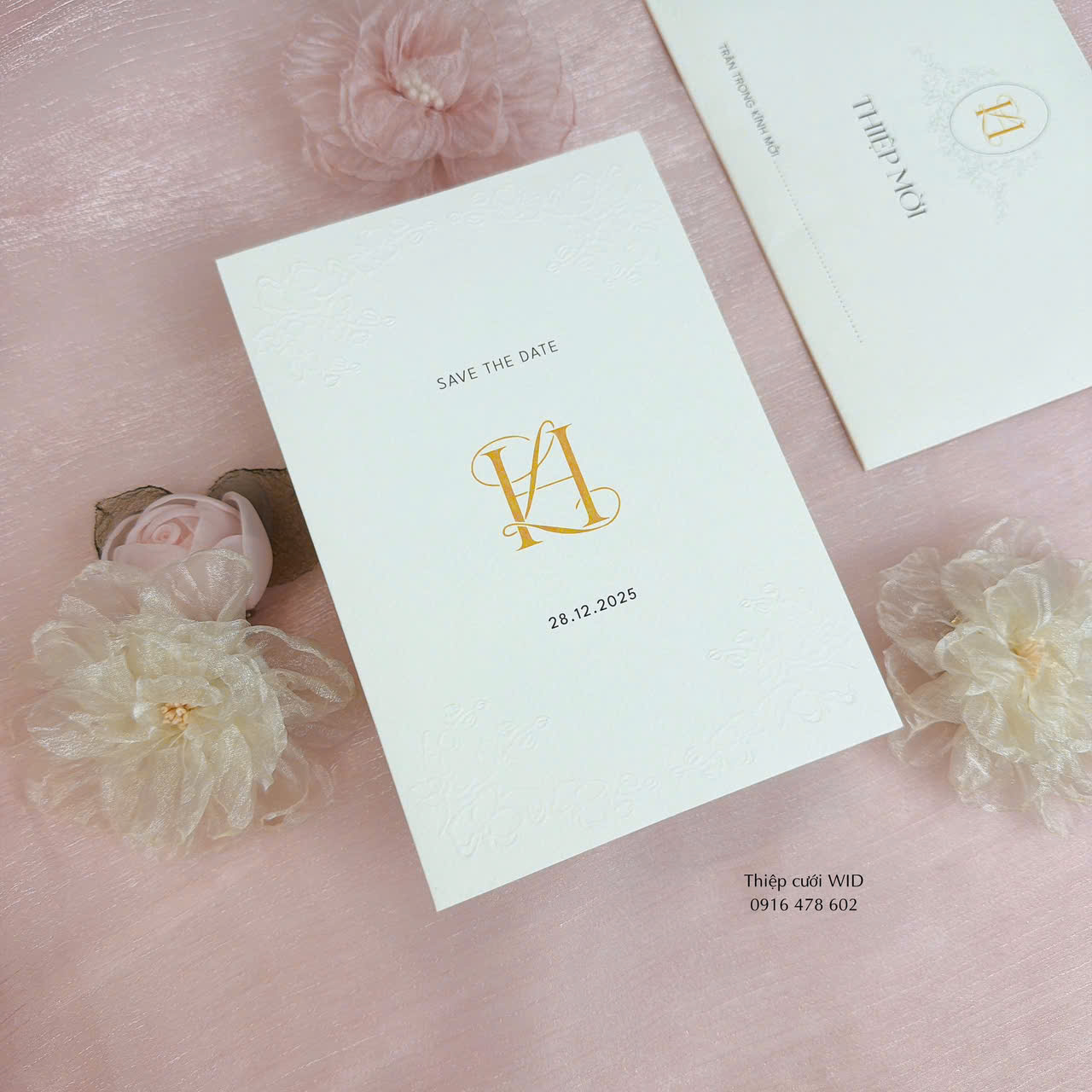 CC 28 - Thiệp phong bì giấy mĩ thuật kết hợp dập thúc nổi