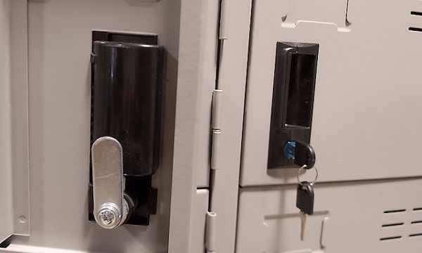 Cách phá khóa tủ locker cho tất cả mọi trường hợp