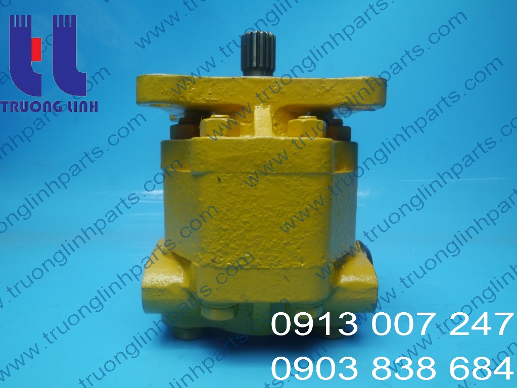 hydraulic pump  Bánh Răng - steering pump07429-71203 Máy Ủi D53P-17 D58-1