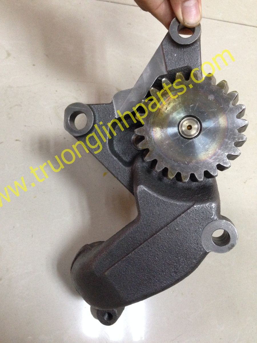 Bơm Nhớt động cơ cho Excavator komatsu PC800-6 6212-51-1002