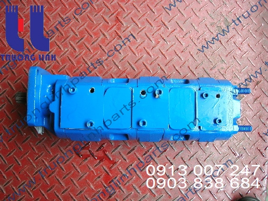 Bơm thủy lực xe cẩu, KATO, NK300B