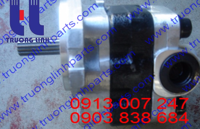 KFP2217CLWSR Bơm Bánh Răng Kayaba