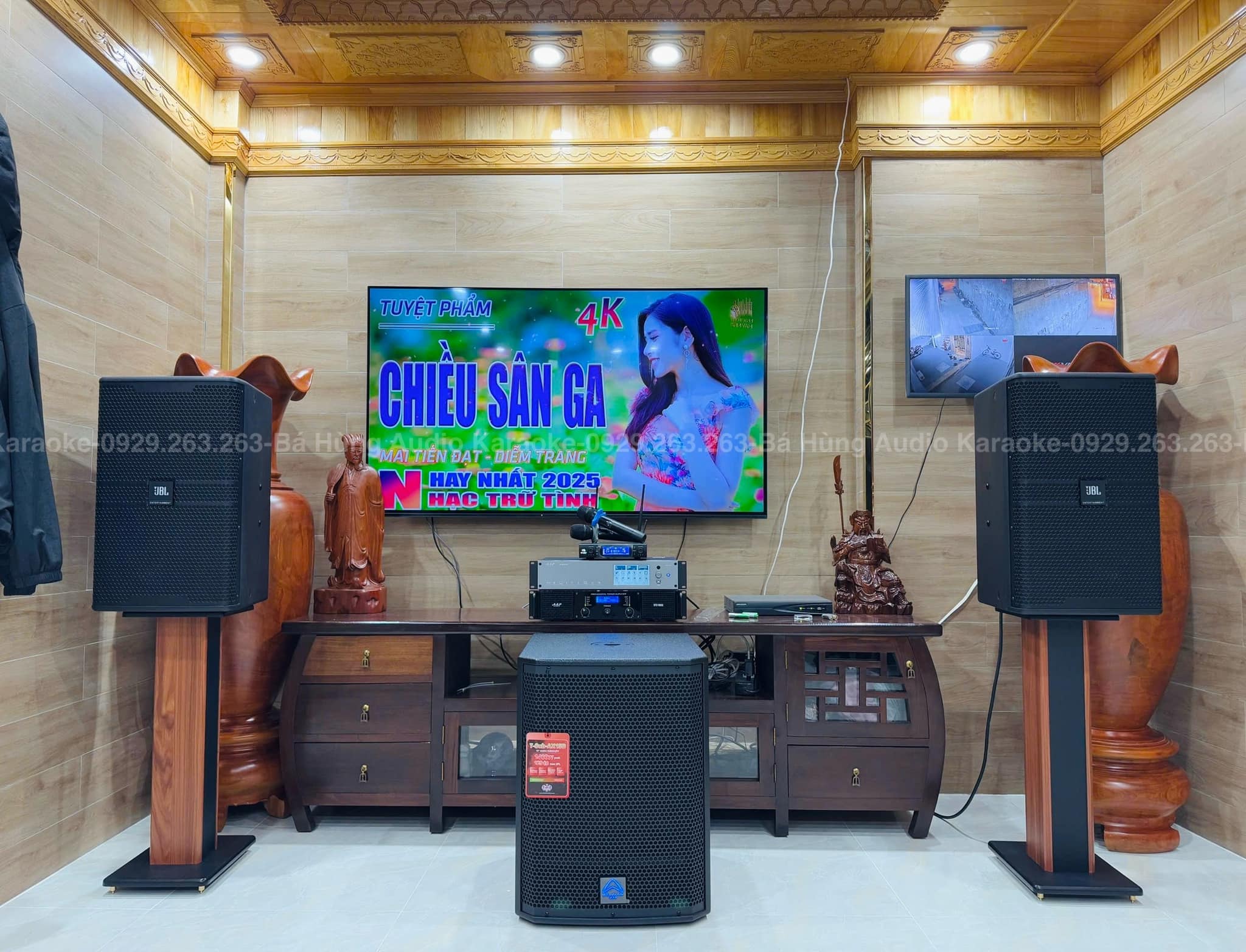 Lên đường combo karaoke về với bác khách ở Mỹ Đình chơi Tết
