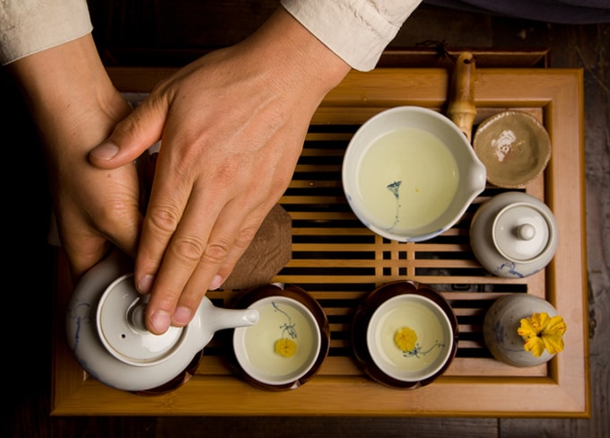 Kết hợp trà xanh với bánh – Tinh hoa trong từng buổi trà chiều