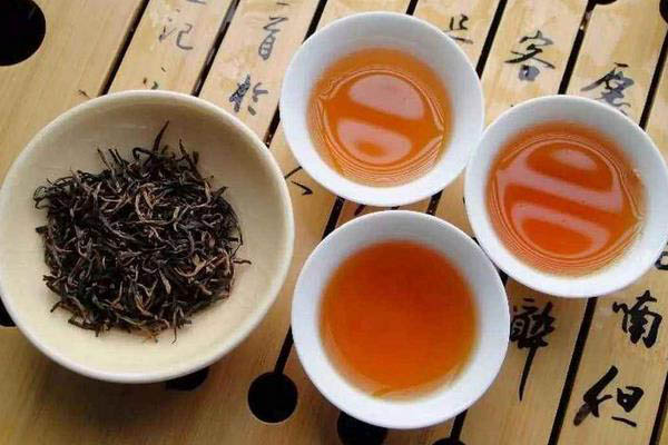 Loại trà bạn uống – Phong cách trà bạn chọn – Một chén trà, một khí chất