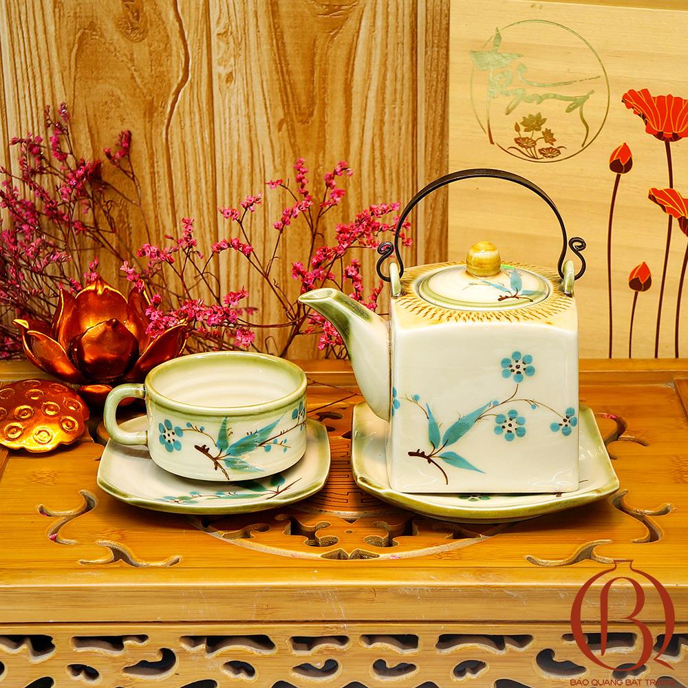 Kinh nghiệm chọn mua ấm chén Bát Tràng cao cấp