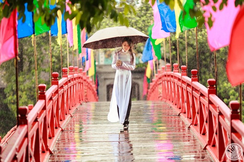 Những địa điểm chụp hình 'hot hòn họt' ở Hà Nội - Sài Gòn dịp Tết