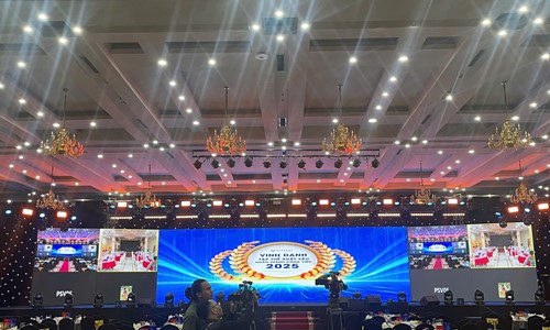 Event production and media crew services in Vietnam for corporate and entertainment projects