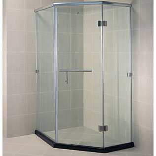 Vách tắm kính vát góc 130 độ