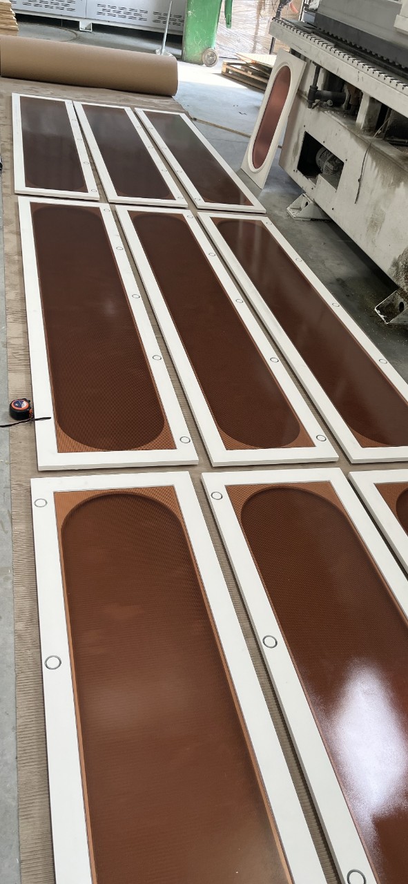 kính sọc nhỏ màu trà 5mm